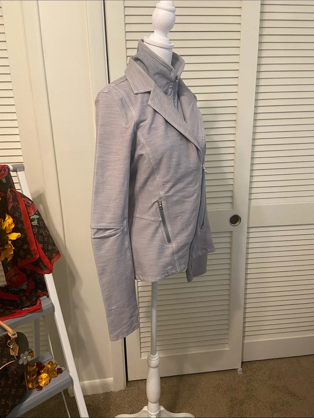 lululemon athletica Light Gray Asymmetric Zip Jacket